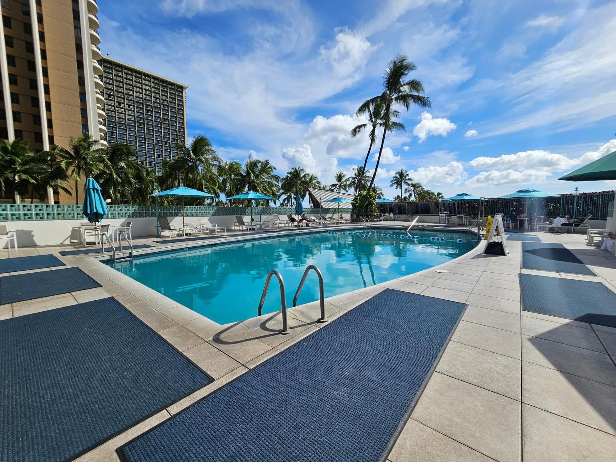 Апартаменты Ilikai Tower 1127 Yacht Harbor View 1Br Гонолулу Экстерьер фото
